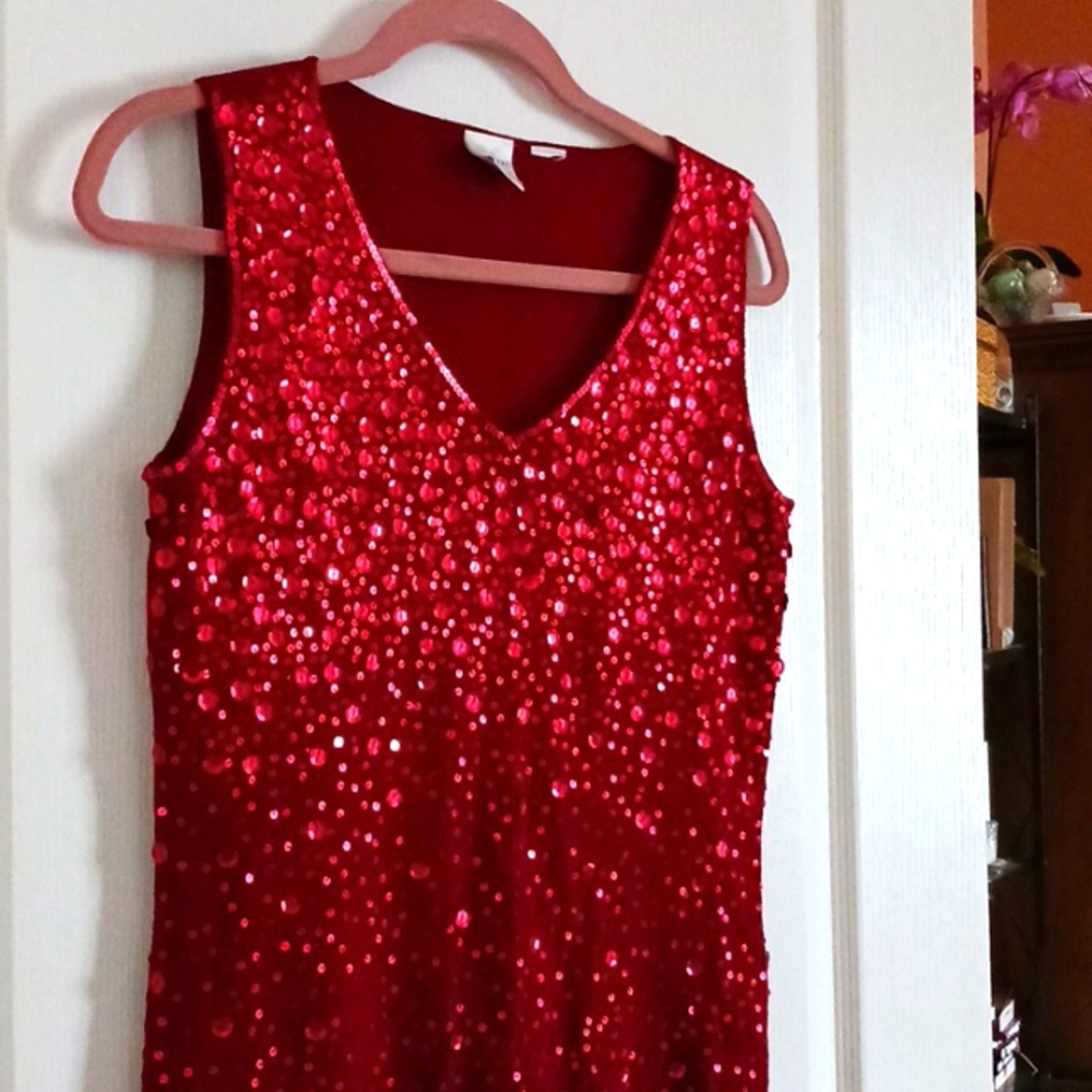 Sequined ladies sleeveless top